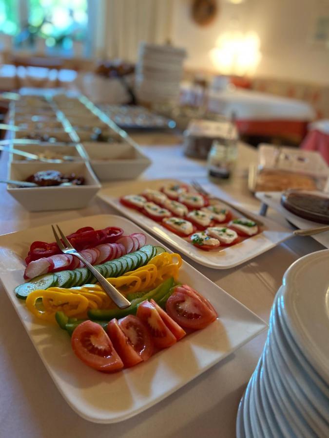 Pension Schmidt Podersdorf am See Dış mekan fotoğraf